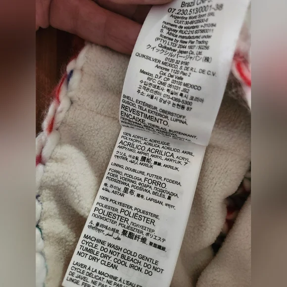 New, Roxy Multi Colored Beanie With Pom-Pom. Firm On Price - Picture 8 of 10